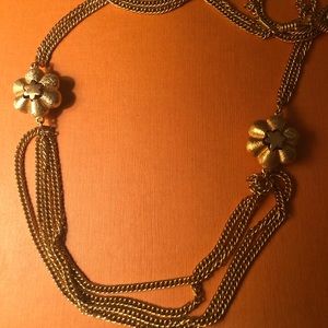 Vintage Matte Gold Roget Clover necklace